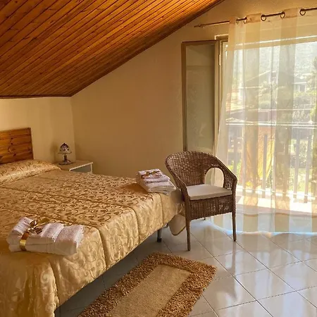 Grazia Casa vacanze Fondachello (Mascali)